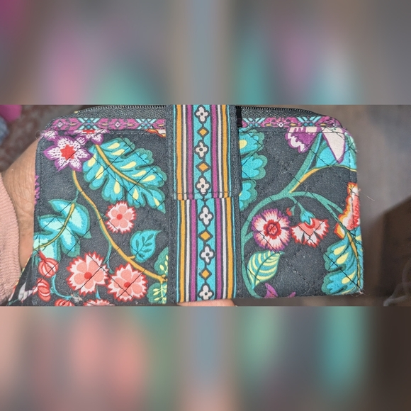 Vera Bradley Multicolor Floral Quilted Wallet - Picture 2 of 5